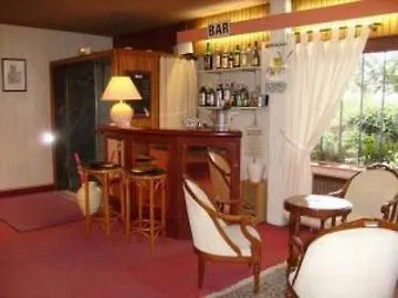 Hotel Coeur De Cathedrale 3*